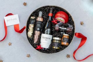 🎁Vzpomínky z přírody. Les nezabalíme, ale to nejlepší z něj jo! Klobásky jako od myslivce, sýr co voní po louce, sůl v...