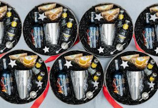 Když se řekne dokonalý dárek pro milovníky ginu… přesně takhle vypadá! 🍸🎁 Originální gin set s prémiovým London Dry Gin...