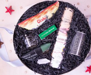 🌍 Firemní dárek na míru ze světa! Náš zákazník si přál kombinaci významných produktů pro Polsko, Německo, Česko,...